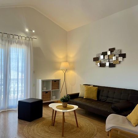 Apartments Dejana Štinjan Esterno foto